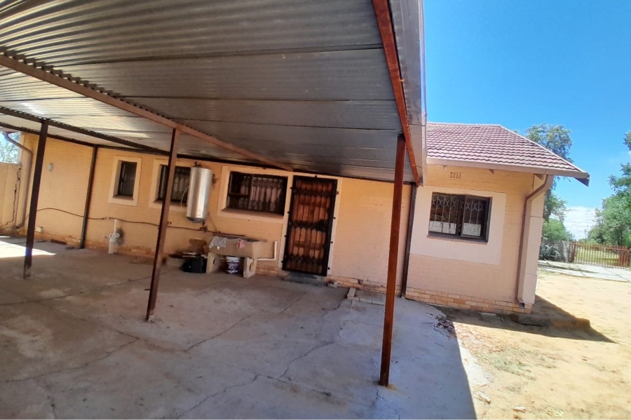 3 Bedroom Property for Sale in Odendaalsrus Free State